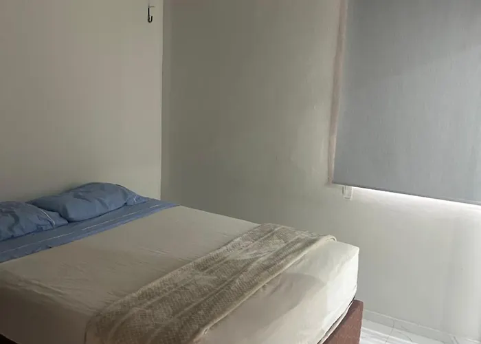 Gt Hostel